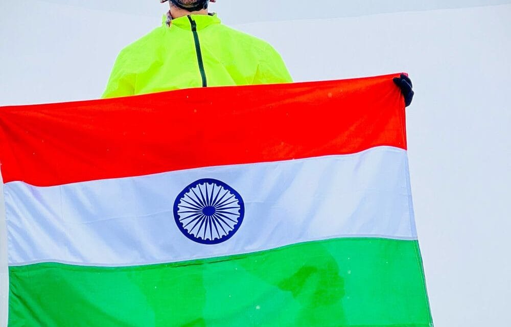 हमीरपुर के अरुण ने फतेह की लद्दाख की चोटी:6400 मीटर ऊंचाई पर फहराया तिरंगा, महाद्वीपों की सबसे ऊंची च