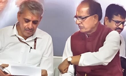 फ्लाइट पकड़ने की जल्दबाजी में पत्नी को भूले शिवराज सिंह:काफिले के साथ जूनागढ़ से राजकोट निकले, एक