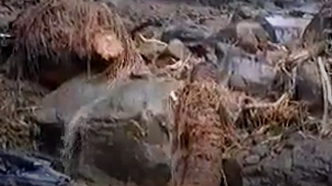 हिमाचल के मंडी में बादल फटने से मची तबाही