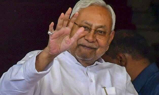 चुनाव से पहले बिहार में बढ़े आशा और ममता वर्कर्स के पैसे, नीतीश कुमार ने किया ऐलान