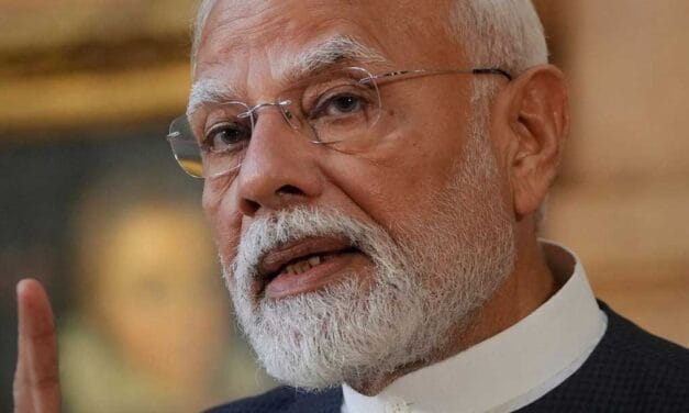 Trump की धमकी पर सरकार का करारा पलटवार