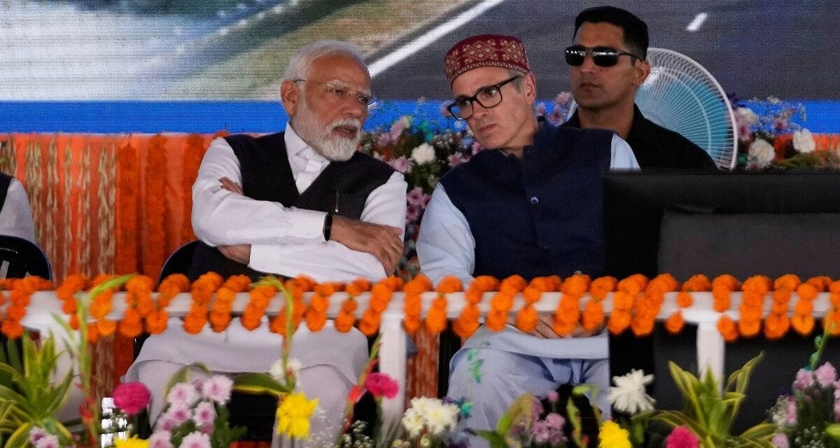 दिल्ली से श्रीनगर तक सियासी हलचल… क्या J-K को मिलने जा रहा पूर्ण राज्य का दर्जा?