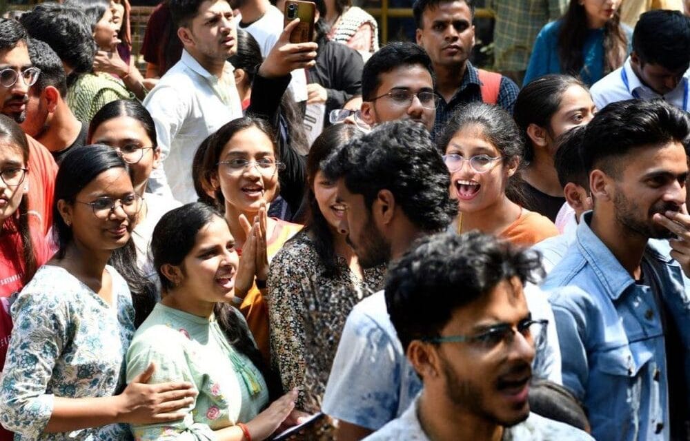 NEET UG काउंसलिंग 2025 पर रोक:फर्स्ट राउंड की चॉइस फिलिंग और लॉकिंग पर स्टे; जल्द जारी होंगी नई डेट्स