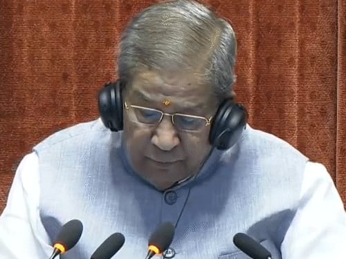मानसून सत्र का 15 वां दिन:विपक्ष का बिहार SIR के मुद्दे पर हंगामा जारी, कल राज्यसभा से कोस्टल शिपिंग ब