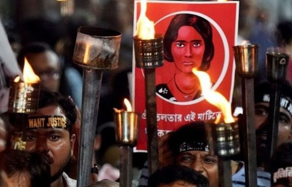 भास्कर अपडेट्स:आरजी कर रेप-मर्डर केस, पीड़िता के माता-पिता पुलिस लाठीचार्ज में घायल
