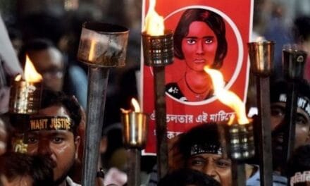 भास्कर अपडेट्स:आरजी कर रेप-मर्डर केस, पीड़िता के माता-पिता पुलिस लाठीचार्ज में घायल