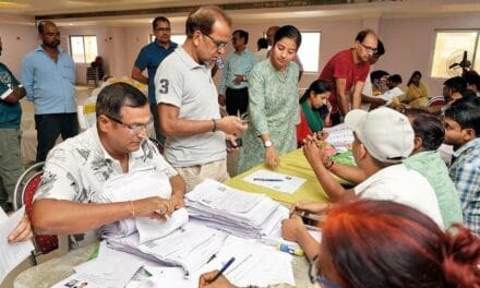 बिहार में SIR को सुप्रीम कोर्ट ने बताया 'वोटर-फ्रेंडली', याचिकाकर्ता ने दिया ये जवाब