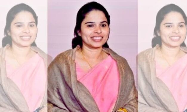 विधायक पति की हत्या, अतीक से दुश्मनी, तीन बार जीतीं चुनाव… कौन हैं पूजा पाल, जिन्हें सपा ने निकाला?