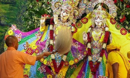 छोटे से मेरे मदन गोपाल… मथुरा, दिल्ली से ओडिशा तक, देखें