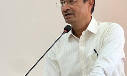 CSDS के डायरेक्टर संजय कुमार पर महाराष्ट्र में FIR:2 सीटों पर वोटर कम होने का दावा किया था; कल सोशल मीडिय