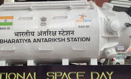 ISRO ने भारतीय अंतरिक्ष स्टेशन का मॉडल दिखाया:2028 तक इसके पहले मॉड्यूल की लॉन्चिंग; अभी सिर्फ अमेरिका