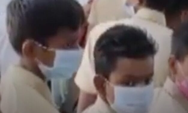 बांदा के स्कूल में 50 से ज्यादा बच्चे हुए बीमार