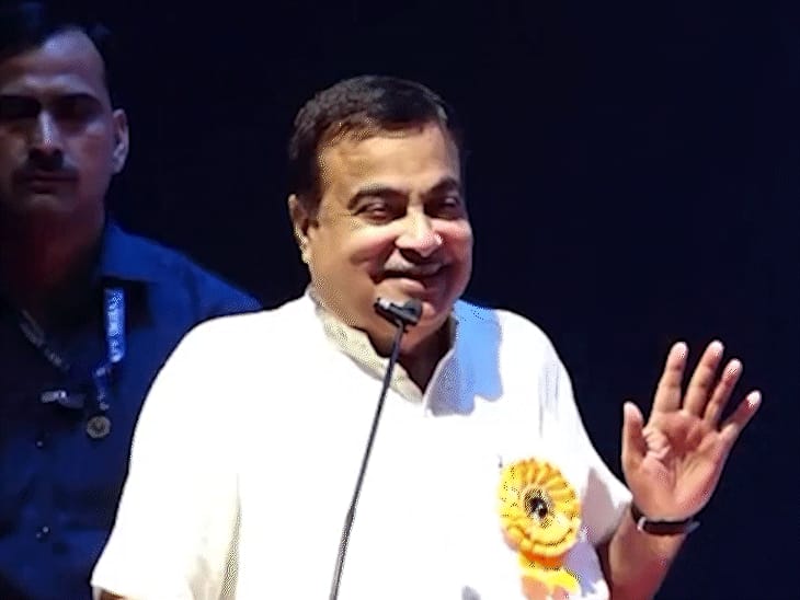 गडकरी बोले-काज से मंत्री-नेता को दूर रखें:जहां घुसते हैं, आग लगाते हैं; धर्म की आड़ में राजनीति