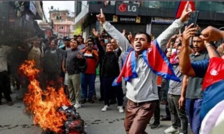 नेपाल में Gen-Z का कोहराम, विद्रोह की आग में धधक उठा देश
