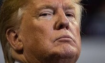 पुलिस हिरासत में Trump के करीबी का हत्यारा, क्या बोले US प्रेसिडेंट?