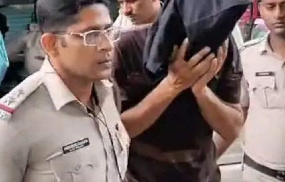 बंगाल में 20 दिनों से लापता छात्रा की लाश मिली:टुकड़े-टुकड़े करके पानी में फेंका; स्कूल टीचर गिरफ्त