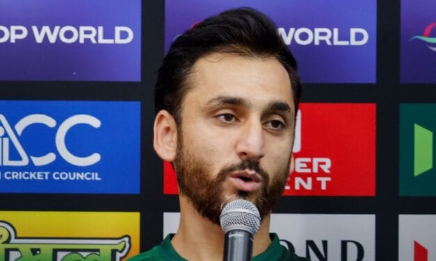 Pak Captain Salman Agha ने अपनी टीम को दी चेतावनी!