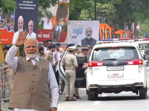 पीएम मोदी का आज भावनगर में रोड शो और जनसभा:शिपिंग-पोर्ट से जुड़ी कई प्रोजेक्ट्स का शिलान्यास-उद्ध