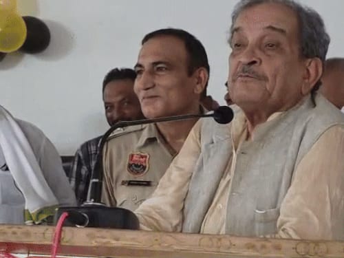 हरियाणा कांग्रेस में हुड्डा विरोधी एकजुट हो रहे:बीरेंद्र बोले-मेरी उम्र हो गई, हुड्डा भी सिर्फ डे