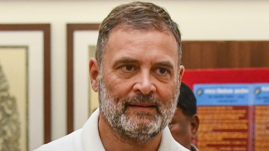Rahul Gandhi के खिलाफ राष्ट्रदोह का केस चलाने की मांग