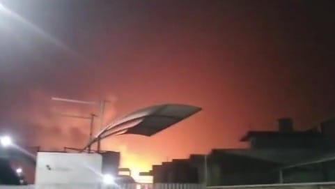 जयपुर-अजमेर हाईवे पर भीषण हादसा, गैस सिलेंडर से भरे ट्रक में लगी आग के बाद कई धमाके