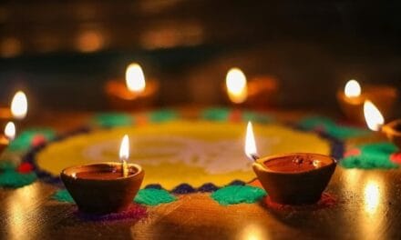 धनतेरस आज, जानें दीपक जलाने के सही नियम, दिशा और शुभ मुहूर्त