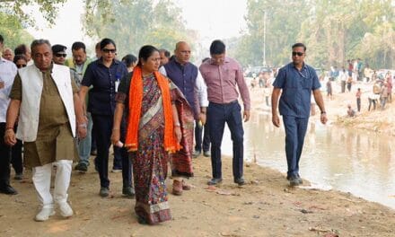 दिल्ली में छठ पूजा, यमुना किनारे 17 मॉडल घाट बनेंगे:सफाई अभियान शुरू; CM गुप्ता बोलीं