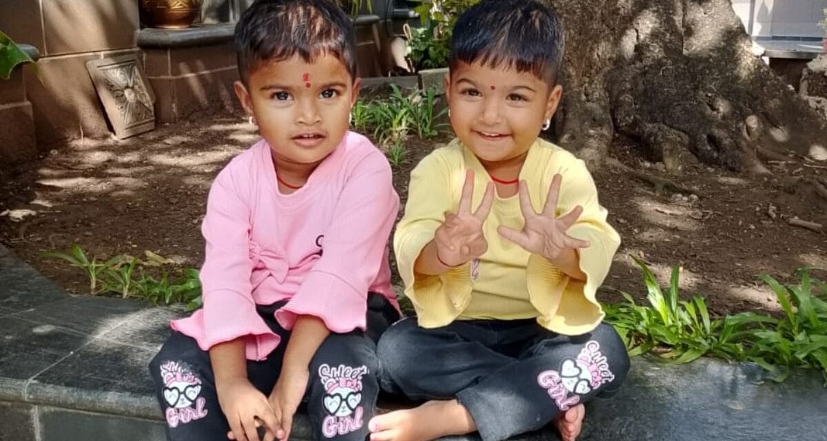 पिता ने गला रेतकर की दो जुड़वां बेटियों की हत्या, फिर पुलिस के सामने किया आत्मसमर्पण
