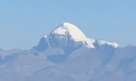 उत्तराखंड से 10 हजार लोगों ने देखा कैलाश पर्वत:भावुक हुआ एक श्रद्धालु, जानिए कैसे बिना तिब्बत गए हु