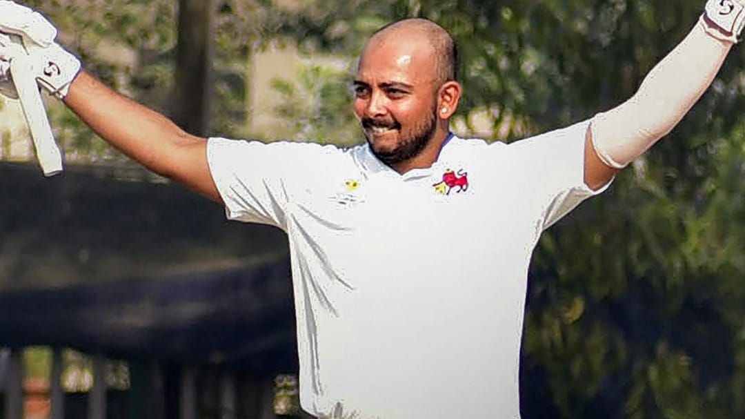 141 गेंदों में दोहरा शतक, Prithvi Shaw की होगी वापसी?