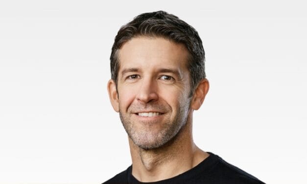 कौन हैं John Ternus? जो टिम कुक की जगह बन सकते हैं Apple CEO