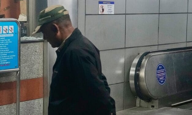 ब्लास्ट के बाद बंद Lal Quila Metro Station दोबारा खुला