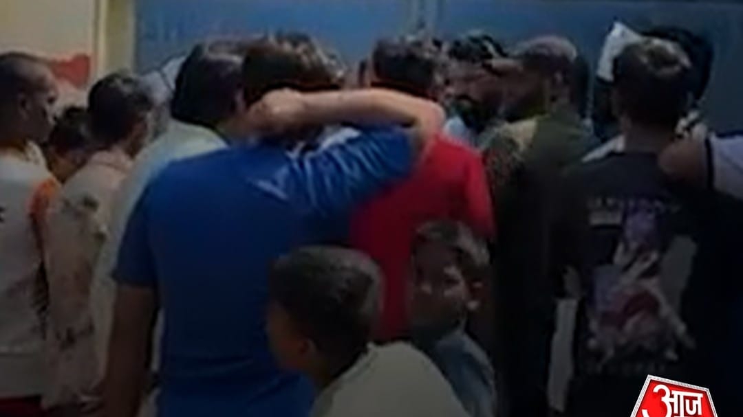 टीचर ने लगवाई 100 उठक-बैठक, छात्रा की मौत