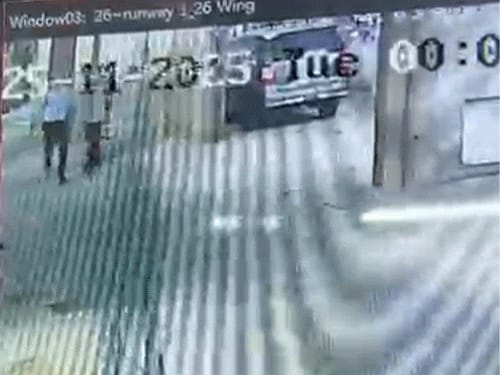 मुंबई में जन्मदिन मनाने बुलाया, फिर युवक को आग लगाई:केक काटने गया था, दोस्तों ने शरीर पर पेट्रोल डा