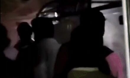 चेन्नई मेट्रो तकनीकी खराबी के चलते टनल में फंसी:कोच में 10 मिनट अंधेरा रहा; यात्री 500 मीटर पैदल चलकर बाहर निकले