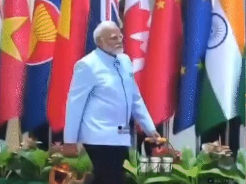 कांग्रेस ने मोदी का चाय बेचते AI वीडियो पोस्ट किया:चाय बोलो, चाय चाहिए बोलते दिखाया; भाजपा बोली