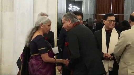 पुतिन के डिनर में शामिल हुए शशि थरूर, पवन खेड़ा बोले