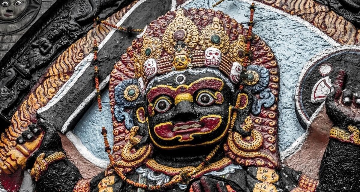बेहद खास है साल की अंतिम कालाष्टमी, इन उपायों से मिलेगा हर संकट से छुटकारा