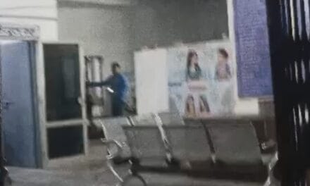 टीआई ने LLB स्टूडेंट को चप्पल से पीटा:शिवपुरी के पिछोर थाने में FIR लिखवाने पहुंचा था; रातभर बंद रखा, केस लगाया