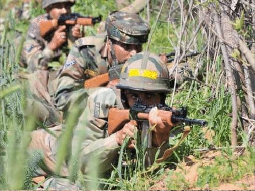 LoC पर पाकिस्तान के 68 आतंकी लॉन्चपैड सक्रिय:120 आतंकी भारत में घुसने की तैयारी में; सुरक्षाबलों को निर्देश