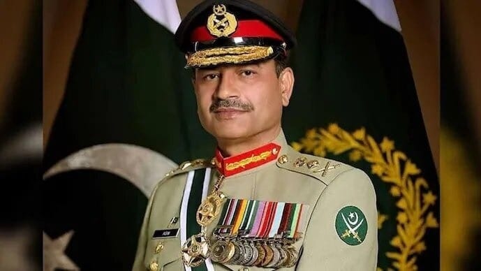 'भारत किसी भ्रम में न रहे…', CDF बनते ही आसिम मुनीर ने उगला जहर, फिर दी गीदड़भभकी
