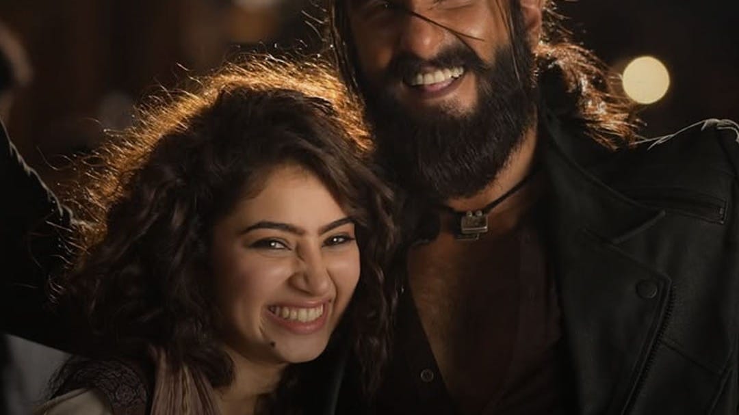 Sara Arjun ने की Ranveer की तारीफ, इमोशनल हुए एक्टर!