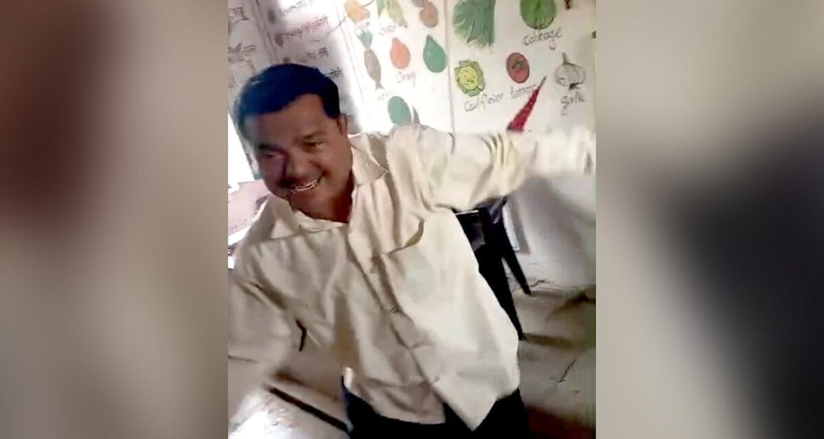 शराब पीकर बच्चों के सामने स्कूल में नाचा टीचर, वीडियो वायरल