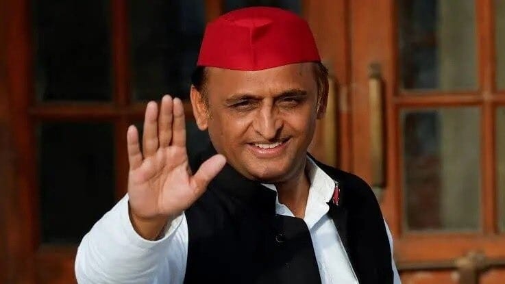 कोई मांग रहा विकास तो किसी को आर्थिक मजबूती की आस… अखिलेश यादव के ऐलान से यूपी में छिड़ी नई बहस