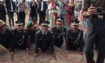 अब्दुल कलाम ने हाथ थामकर कहा