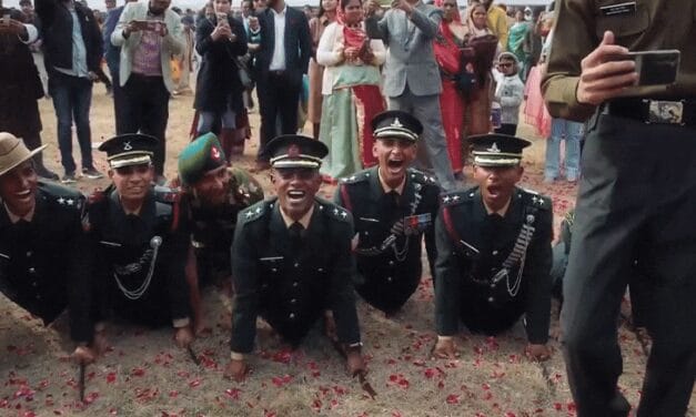 अब्दुल कलाम ने हाथ थामकर कहा