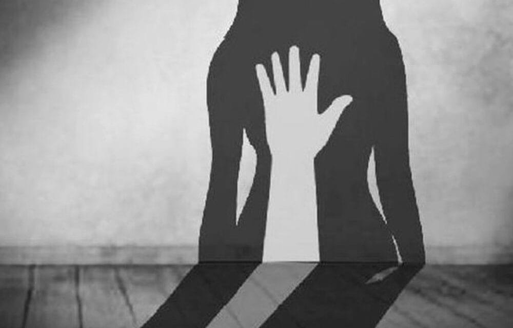 भास्कर अपडेट्स:मुंबई में 8-10 लड़कियों का रेप करने आरोप में एक गिरफ्तार, सॉफ्ट ड्रिंक में नशीली दवा मिलाकर रेप करता था आरोपी