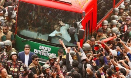 तारिक के आने से यूनुस होंगे OUT? समझें