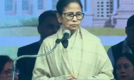 ममता ने देश के सबसे बड़े दुर्गा-मंदिर की नींव रखी:कोलकाता में 15 एकड़ में बनेगा दुर्गा आंगन; CM बोलीं