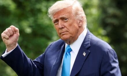टैरिफ से US को इतनी कमाई… क्या हर अमेरिकी को $2000 का वादा पूरा करेंगे ट्रंप?